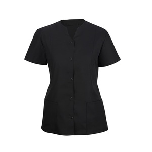 Ensembles de gommage doux et extensible avec bouton latéral Tuniques unies de haute qualité Uniformes d'infirmière de salon médical esthéticienne avec logo personnalisé - Product Image 2