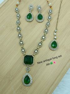 Ensemble de collier long vintage plaqué or en gros avec boucles d'oreilles Maang Tikka vert Bijoux de mariée indiens pour femmes et filles - Product Image 2