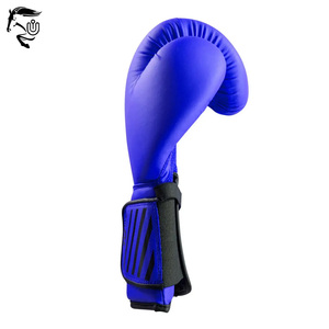 Guantes de boxeo de cuero de vaca profesional de alta calidad Nuevo diseño Impermeable Impreso para adultos Entrenamiento deportivo - Product Image 2