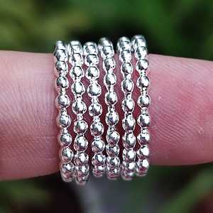 Anillo de Plata de Ley 925 con Cuentas, Hecho a Mano, Delicado, en Forma de Bola, Anillos Apilables, Regalo para Ella, Anillo Apilable con Cuentas - Product Image 3