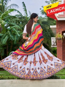 El último diseñador Georgette Mirror Work Impreso Lehenga Choli por Fab Zone - Product Image 2