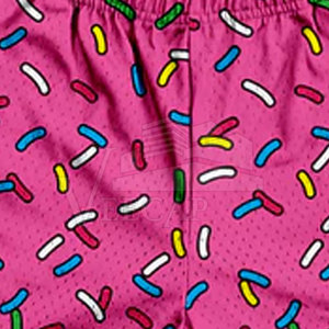 กางเกงขาสั้นตาข่ายระบายอากาศสำหรับผู้ชายสไตล์ทึบพิมพ์ลายดิจิตอลแนวสตรีทเอวยางยืด - Product Image 6