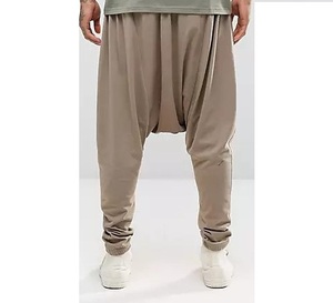 Pantalons de survêtement unisexes sur mesure 2025, coupe régulière, entrejambe tombant, taille élastique unie, 100% polyester, respirant, doux et confortable - Product Image 4