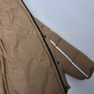 Chaqueta de hombre de nuevo estilo, chaqueta acolchada ligera personalizada, holgada, de gran tamaño, con capucha, con cremallera pesada, chaqueta acolchada a prueba de viento - Product Image 5