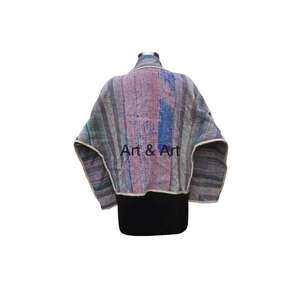 Chaquetas Acolchadas Reversibles de Otoño Invierno, Hechas a Mano con Diseños Bordados Intrincados, Logotipo Personalizado Único en la Parte Delantera, Algodón - Product Image 3