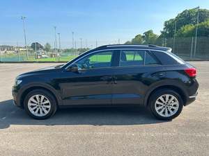 Volkswagen T-Roc 1.5 TSI SE DSG 2021 Económico, Disponible con Volante a la Izquierda/Derecha - Product Image 5