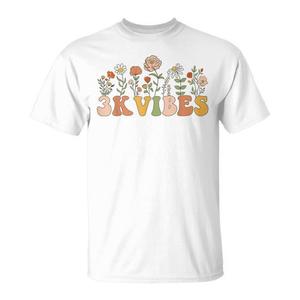 T-shirt retrò 3K Vibes Wildflower per bambini, unisex, girocollo, manica corta, design per il ritorno a scuola - Product Image 1