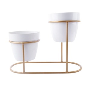 Jardinières en métal fabriquées à la main exclusives de haute qualité disponibles: Élevez votre espace avec des designs tendance - Product Image 1