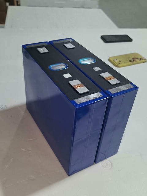 3.2V 530Ah CATL  Lithium Lifepo4 Prismatic Battery Cells for Solar Energy Storage System