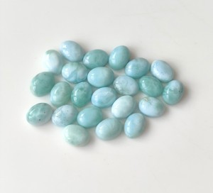 พลอยลาริมาร์ธรรมชาติทรงรีแบบหลังแบน ขนาด 3x5มม.-15x20มม. พร้อมสีเปลี่ยนแปลง เหมาะสำหรับทำเครื่องประดับ ราคาขายส่ง - Product Image 2