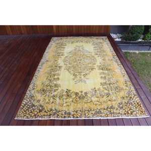 Vintage Turkish Rug, 5.5x9.4 ft Rug, <b>Yellow</b> Brown Ikat <b>Wool</b> Rug - Product Image 1