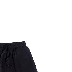 Short de qualité avec logo personnalisé Le tissu extensible permet une mobilité maximale, que vous soyez en train de frapper - Product Image 4