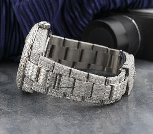 Montre de luxe antique sertie de moissanite, mouvement double ETA, VVS1, entièrement sertie de diamants, style hip-hop, acier inoxydable, cadran en verre, bracelet de 20 mm - Product Image 3