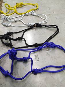 Licol de selle western en nylon tressé durable et confortable, avec muserolle perlée et longe assortie - Équipement équestre de qualité supérieure - Product Image 4