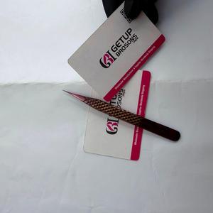 GETUP BROSONS IMPEX แหนบคีบคิ้วสแตนเลสสตีลโรสโกลด์พลาสม่าปลายแหลมน้ำหนักเบาทันสมัยทนทานสไตล์หรูหรา - Product Image 4