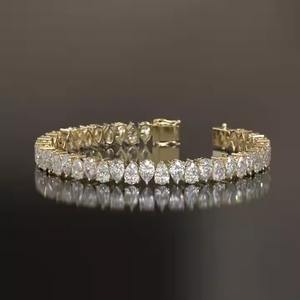 Pulsera de tenis de diamante cultivado en laboratorio para mujer Pulseras y brazaletes de moissanita de boda de oro sólido de 14 quilates - Product Image 1