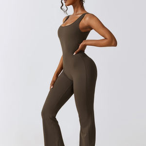 Combinaison de yoga une pièce à dos croisé pour femme, tenue de sport décontractée, pantalon évasé froncé aux fesses, vêtements de gym pour femmes - Product Image 3