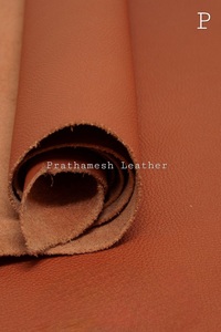 Material de cuero cómodo Patrón terminado Alta calidad Exportación Tendencia Todo tipo Material de cuero 2024 Venta al por mayor disponible - Product Image 4