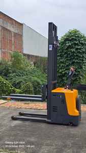 Apilador de Palés Totalmente Eléctrico, Operado por Batería, Carretilla Elevadora para Manejo de Materiales, para Uso en Almacenes, Fábricas, Logística y Almacenamiento - Product Image 2