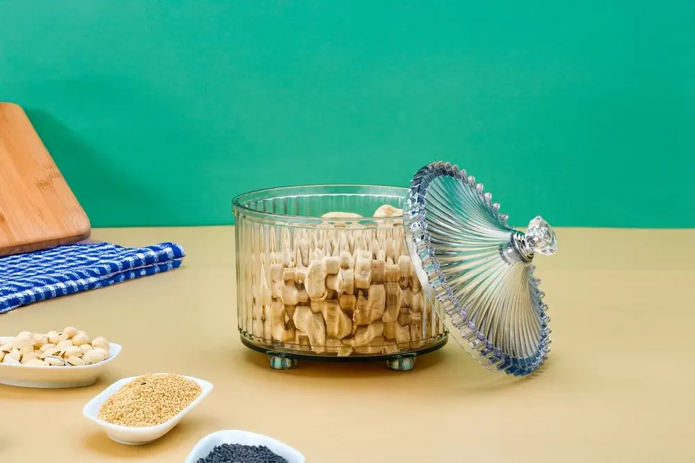 โปร่งใส