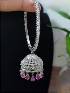 Pendientes Jhumka CZ chapados en plata de lujo con piedras de circón brillantes para ropa de fiesta accesorios de moda con piedra de circón - Product Image 2