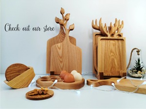 Handmade Leaf <b>Shape</b> Wooden Chopping Board with Handle Ideal for Restaurants Cafes Special Occasions and Gifting From India - Product Image 4