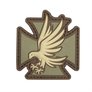 Haute vente Logo personnalisé PVC Patch doux 3D tissé RPG Bazooka étiquette tissée à coudre paillettes faites à la main Logo personnalisé toile doux 3D - Product Image 6