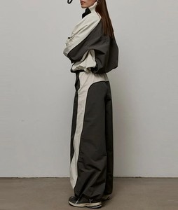 Veste coupe-vent d'hiver pour hommes, manteau décontracté imperméable à capuche respirant à séchage rapide en nylon/polyester avec logo sur le devant - Product Image 6