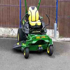 เครื่องตัดหญ้าแบบ Zero Turn ไร้สาย ยี่ห้อ John Deere รุ่น Z994R 36V ของแท้ ใหม่ สำหรับขาย - Product Image 1