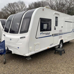 Compre una caravana moderna, totalmente equipada, lista para exportar, con cocina de lujo, ligera, 4x4, para 6-8 personas. - Product Image 6