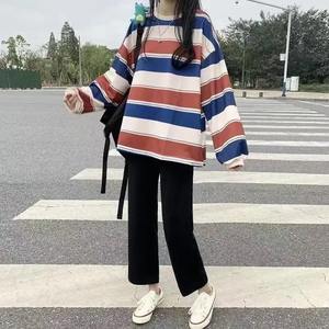 Haut décontracté à manches longues rayé ample pour femmes Nouvelle arrivée Sweat-shirt fin Vêtement d'extérieur pour l'automne Style polyvalent - Product Image 1