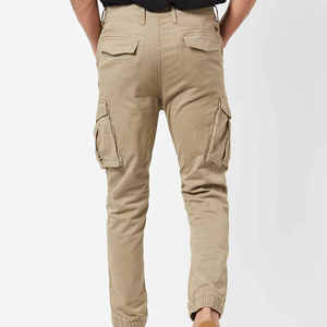 Vente en gros de streetwear personnalisé pour hommes, ensemble cargo avec poches, pantalon cargo en toile et coton - Product Image 4