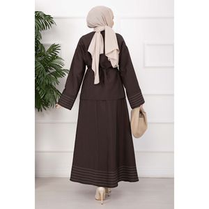 Ensemble veste et jupe rayés avec garniture et boutons décoratifs - Product Image 4