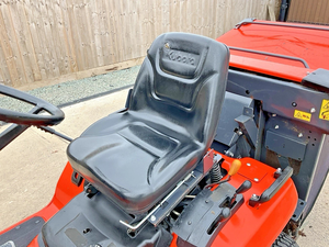 เครื่องตัดหญ้าแบบนั่งขับ Kubota G261HD T2290KW-42 G23 -11 รุ่นใหม่ ดูแลรักษาง่าย - Product Image 5