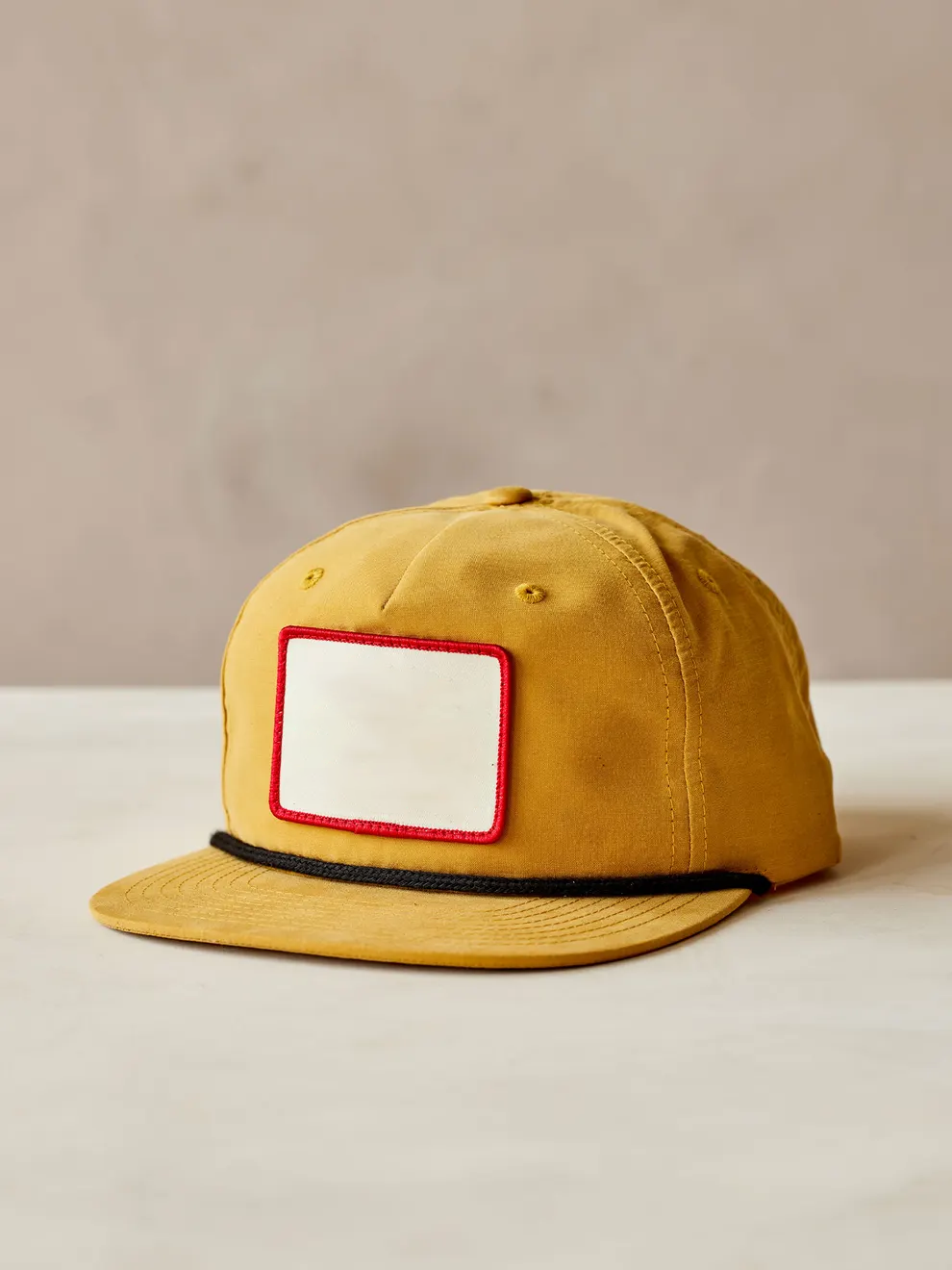 สีเหลือง