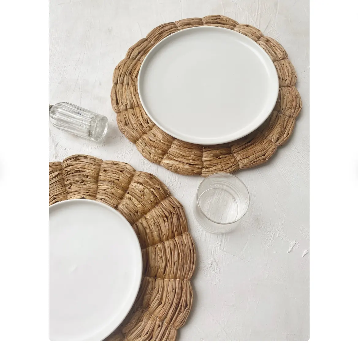 New Arrival Neutral Vintage Round Shape House Decor Vietnam Handmade Water Hyacinth Placemats