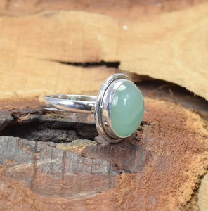 Anillo fino de Plata de Ley 925 minimalista Aqua Calcedonia Piedra preciosa Bisel Collet Anillo Natural Aqua Calcedonia Anillo de piedra ovalada - Product Image 2