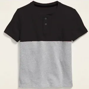 थोक निर्माता पुरुषों के नरम कपास के शीर्ष बटन टी शर्ट फैशन रंग ब्लॉक में छोटी आस्तीन टी-शर्ट