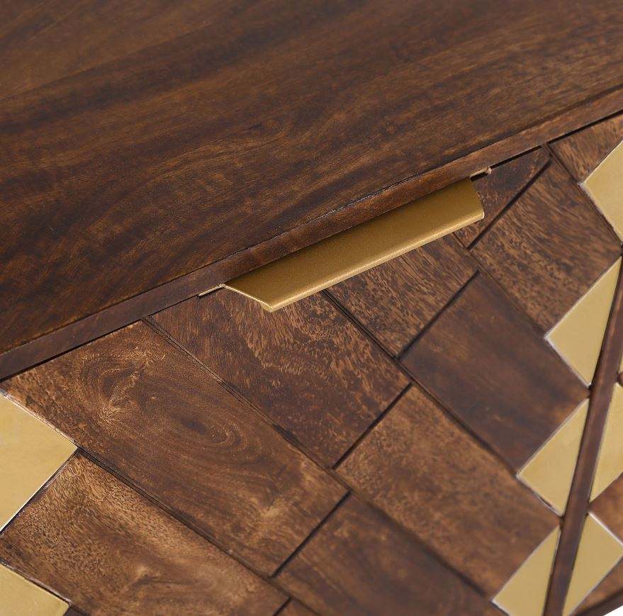 ทองเหลืองและคราบ