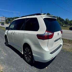 Toyota Siennaa SUV usado fresco y limpio Venta caliente Mejor distribuidor Compre ahora Envío rápido Velocidad máxima Bastante usado Clean Ride - Product Image 1