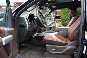 Excelente 2023 F o r d F 450 Super Duty King Ranch 4x4 Turbodiesel V8, Dually Crew Cab, 4WD, Altamente Equipado - Product Image 6