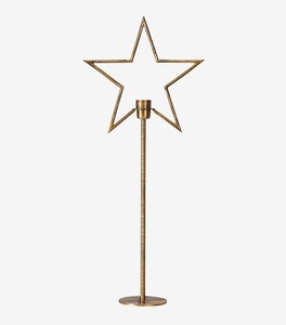 Centro de mesa de decoración navideña con elementos de madera y metal hechos a mano, perfecto para reuniones familiares festivas - Product Image 6