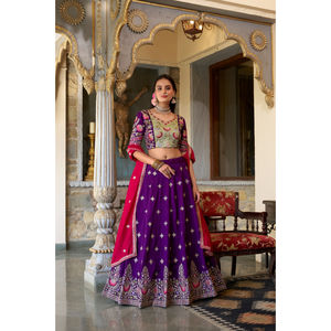 Exquisita Regal Vichitra Silk Lehenga Choli Ropa étnica india tradicional detallada intrincada para fiestas de verano Diwali - Product Image 6