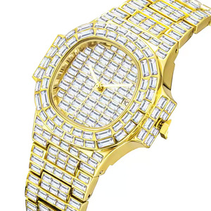 The Hand-<b>Studded</b> Diamonds Dial Premium & Luxurious Stainless Steel Quartz Diamond <b>Men's</b> Watch. - Product Image 5