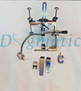 Rétracteur de côtes ThoraGate en acier inoxydable de haute qualité, bras flexible manuel, ensemble d'instruments pour le milieu du cabinet, côté gauche/droit, certifié CE - Product Image 2