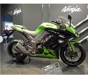 2022 Kawasakis 20224 Motocicletas deportivas Street Legal de descuento Modelo - Product Image 2
