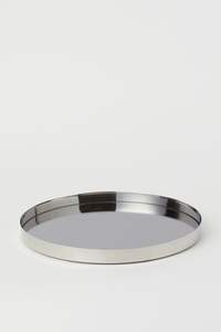 Plateaux de service décoratifs faits à la main en métal de forme arrondie pour hôtels, restaurants et maison et cuisine à bas prix - Product Image 5