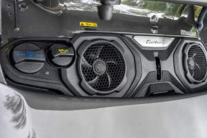 Porsche 911 Turbo S 2023, Motor de 6 Cilindros en Línea con Doble Turbo de 640 hp, Tracción en las Cuatro Ruedas, Equipamiento de Alta Gama, Sin Modificaciones - Product Image 6