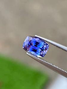 AA + Blue Tanzanite Natural Faceted Asscher Cut Loupe Superbe pierre précieuse en vrac Propre et belle - Product Image 5