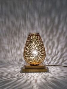 Stunning Antique <b>Brass</b> <b>Lanterns</b> with Intricate Metalwork and a Classic Design for Rustic and Vintage Spaces - Product Image 6